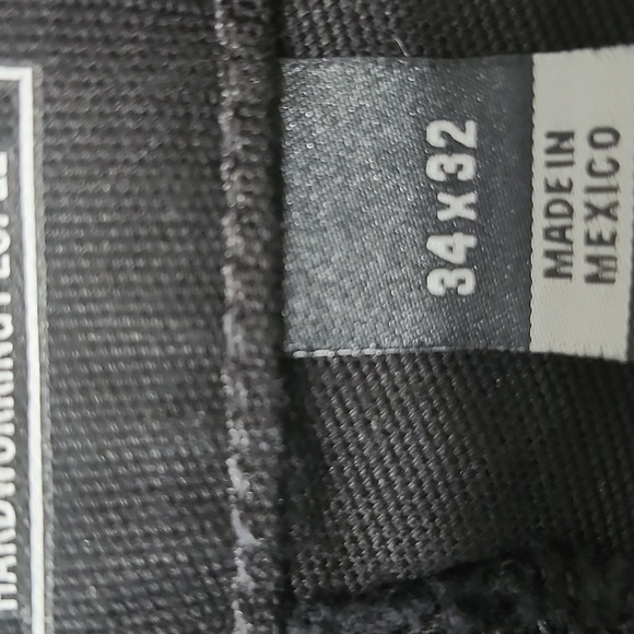 Carhartt Men's Black Chinos - Picture 8 of 10